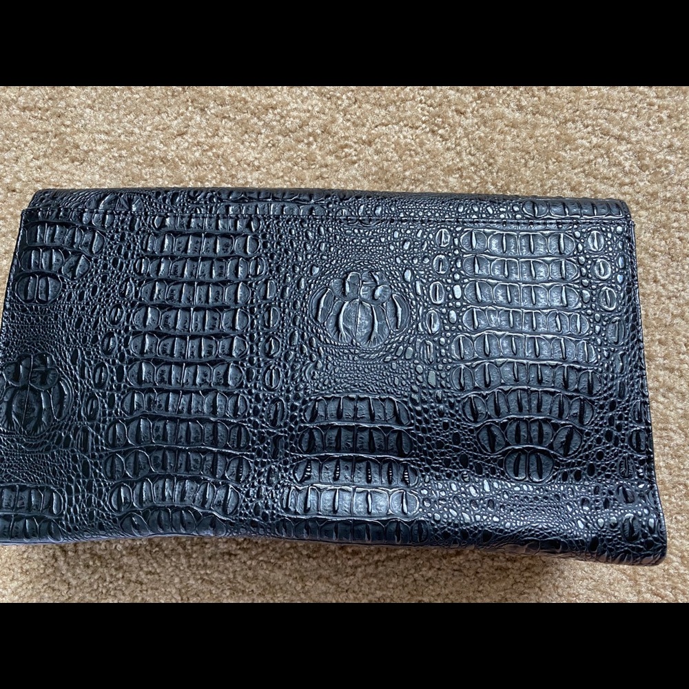 NWOT Clutch Purse-Black- Snap Front Closure - Picture 2 of 3